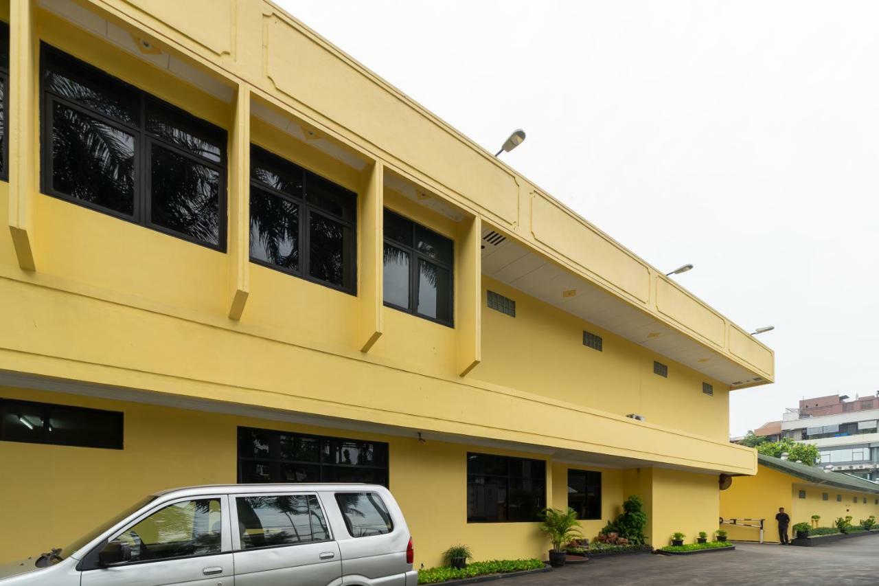 Reddoorz Plus Near Ancol Jakarta Exterior photo